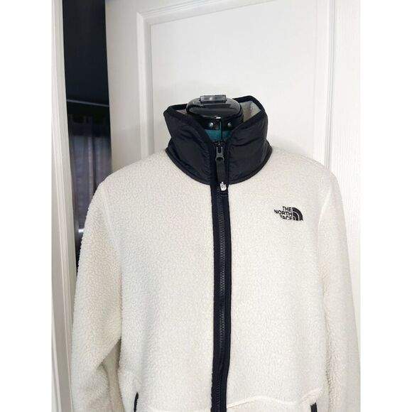 The North Face Fleece Sherpa Full Zip Contrast Trim Collar Pocket Cozy Jacket - Picture 6 of 16